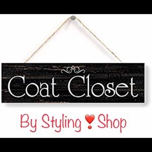 ❄️👇COAT CLOSET❄️